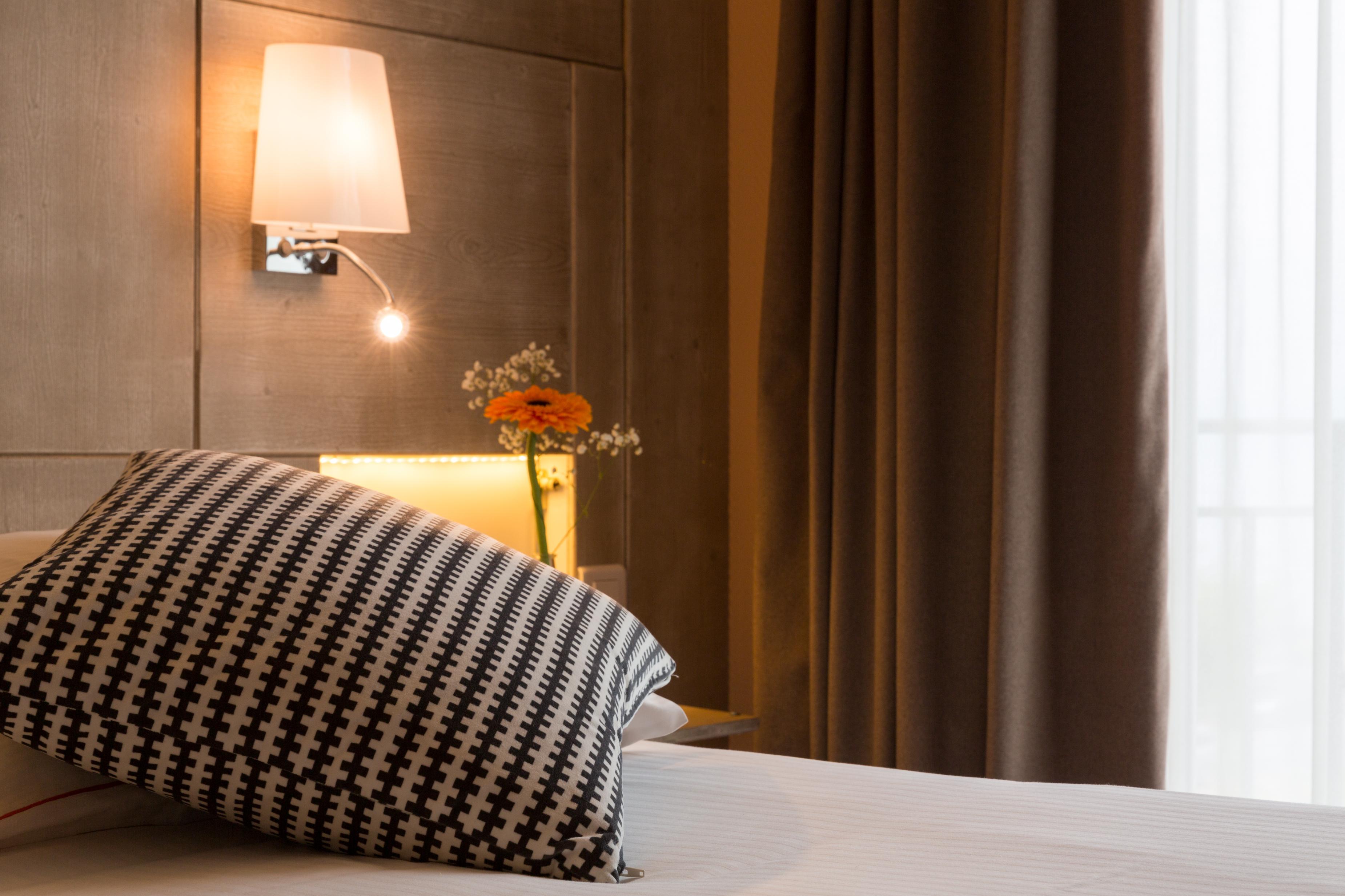 The Originals City, Hotel Alizea, Le Mans Nord Saint Saturnin Bagian luar foto